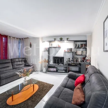 Apartment Bel Roses, Arenes 15 - Wehostyou