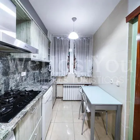 Bel Roses, Arenes 15 - Wehostyou Apartment *